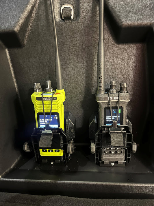 SURPASS™ Charger, Vehicular, BKR Series Portable Radios BKR0355